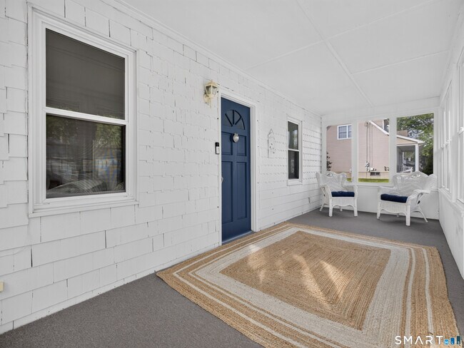 44 Sea View Ave