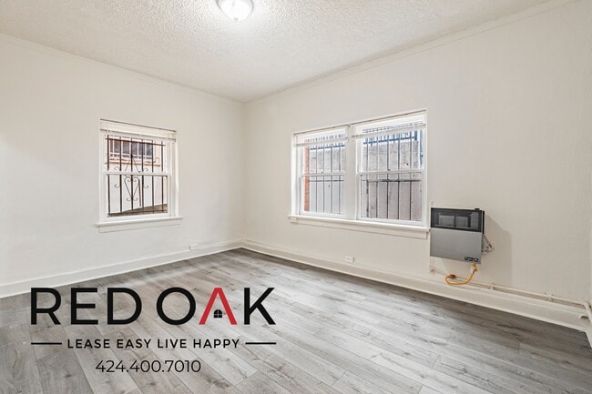 Building Photo - 153 N New Hampshire Ave Unit 214