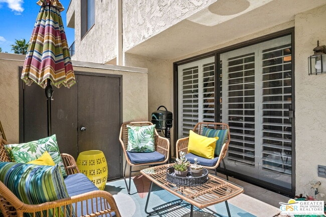 Building Photo - 45405 Lupine Ln Unit 18