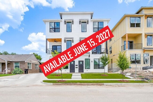 Building Photo - 2341 Benbrook Blvd Unit Full