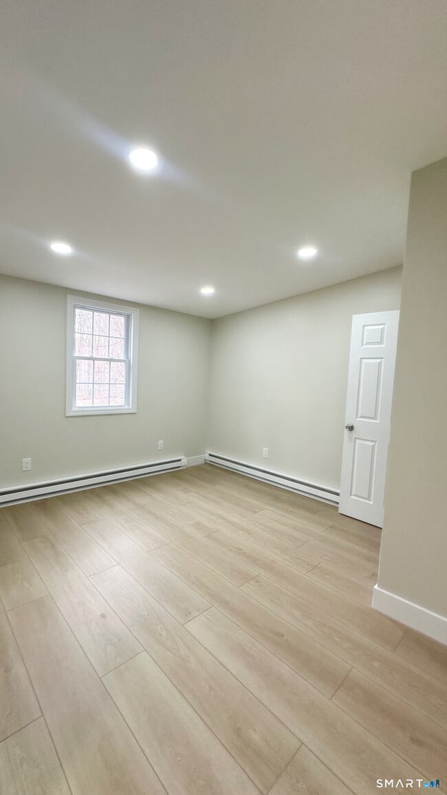 Photo - 49 Dodgingtown Rd