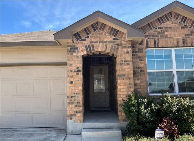 Photo - "Charming 4-Bedroom Home with Granite Eleg...