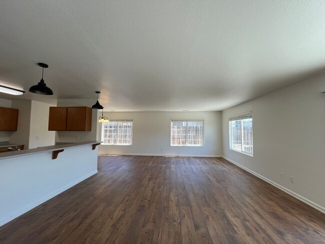 Building Photo - 1665 Aldo Way Rental