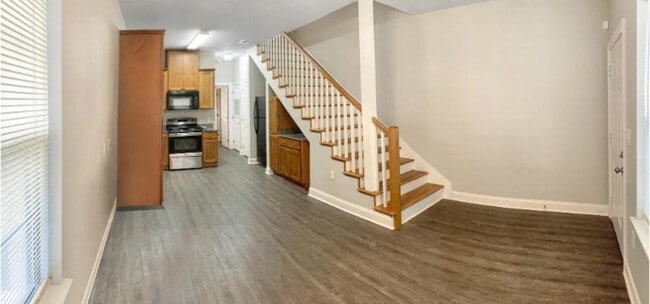 Photo - 5553 Paige St