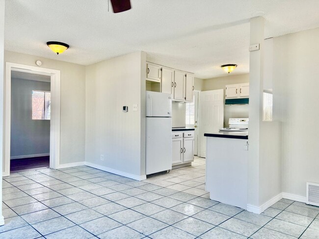 Photo - Charming 3-bedroom, 1-bathroom home availa...