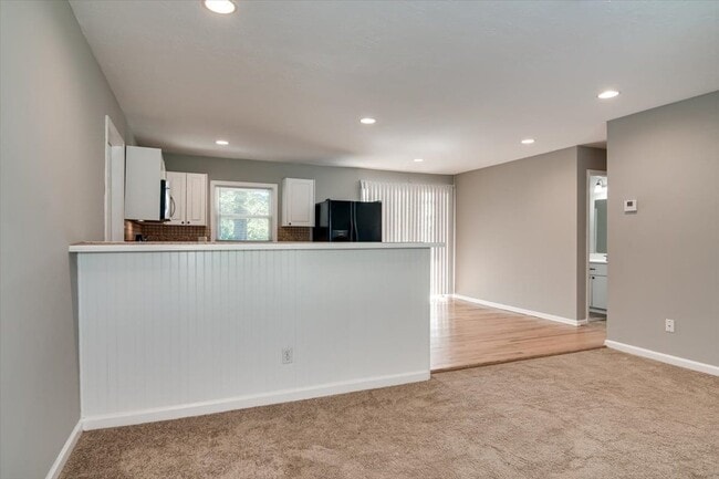 Photo - 208 Merrymont Dr