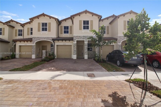 Building Photo - 2729 SE 25th Ave