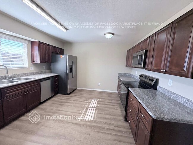 Photo - 3265 E Carmel Ave