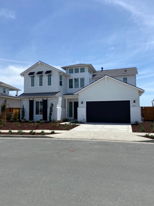 Building Photo - 23 Grey Whale Ct