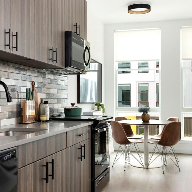 Photo - 289 Johnston Ave Unidad 344