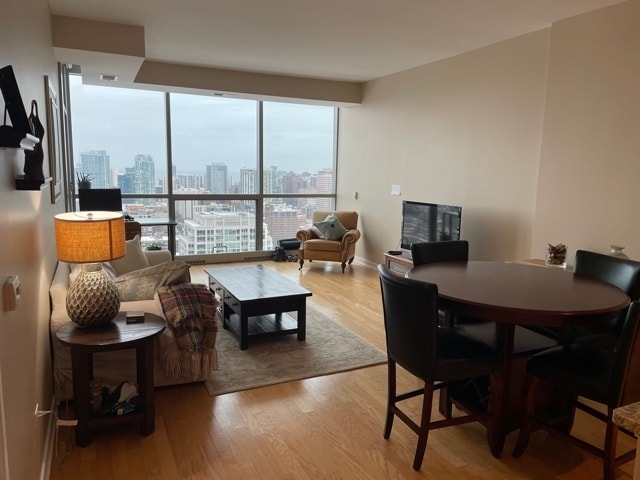 Photo - 303 W Ohio St Unit 3501