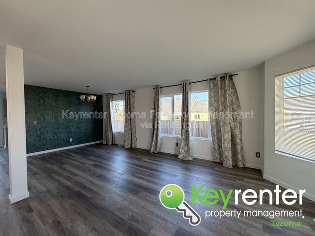 Photo - 403 Rudnick Ct NW