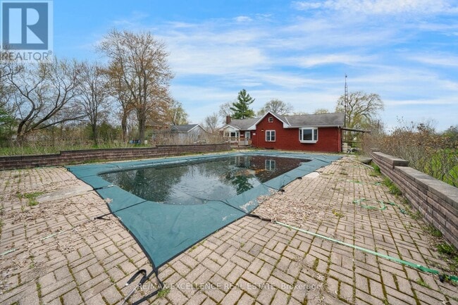 Photo - 12575 Niagara River Pkwy