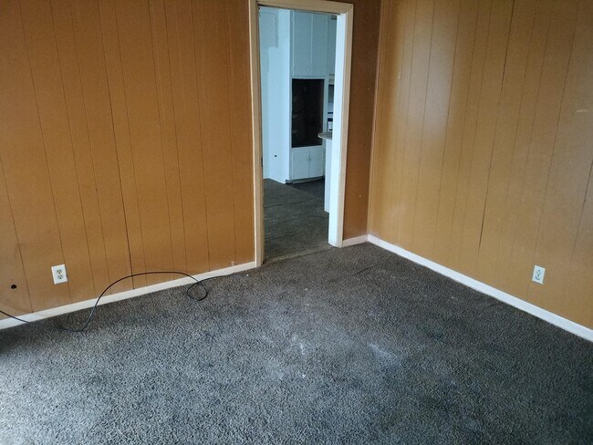 Photo - 3305 Daffodil Dr