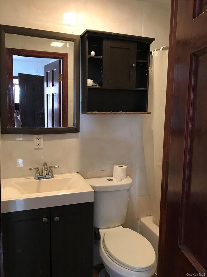 Photo - 57-30 Main St Unidad 1Fl