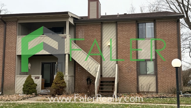 Building Photo - 2nd Floor Condo with Private Entrance