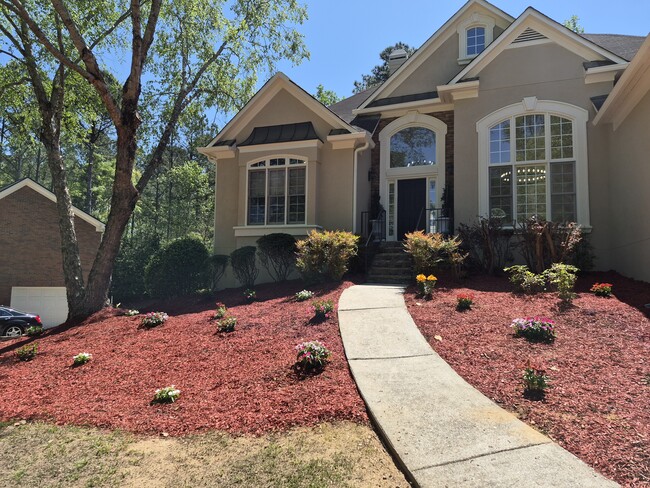 Building Photo - 4315 Rosemont Dr