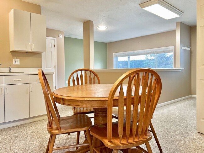 Photo - 5093 M-37 Unit Studio -C