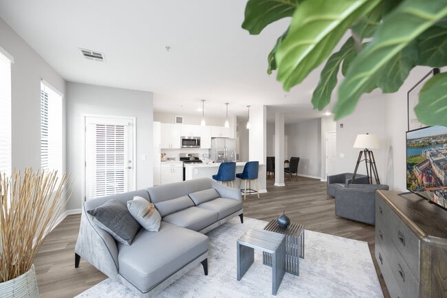 Building Photo - Harbor Pointe Rental