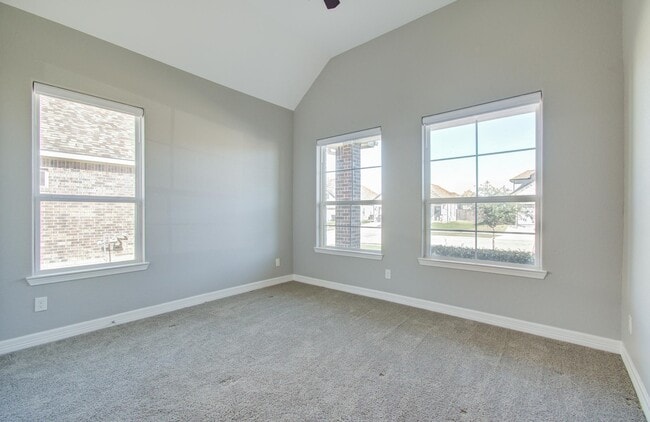 Photo - 610 Rain Cloud Dr