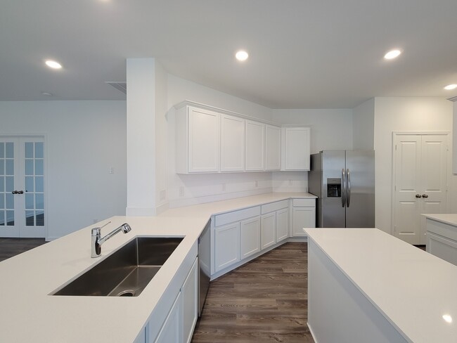 Building Photo - 15711 Vista Sutton Dr