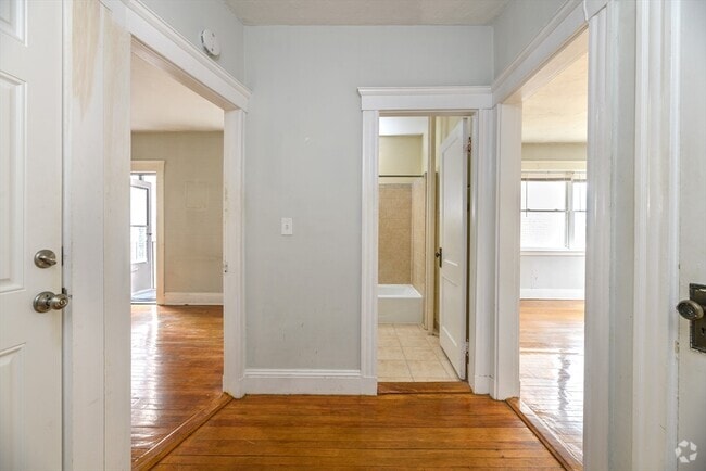 Building Photo - 473 Broadway Unit 10 Rental
