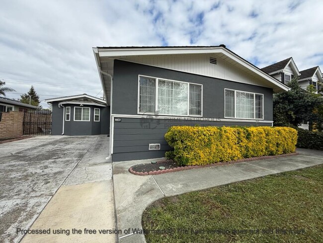 3 bedroom in Sunnyvale CA 94085 - 3 bedroom in Sunnyvale CA 94085 Casa