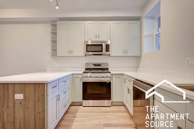 Photo - 1142 W 17th St Unit G