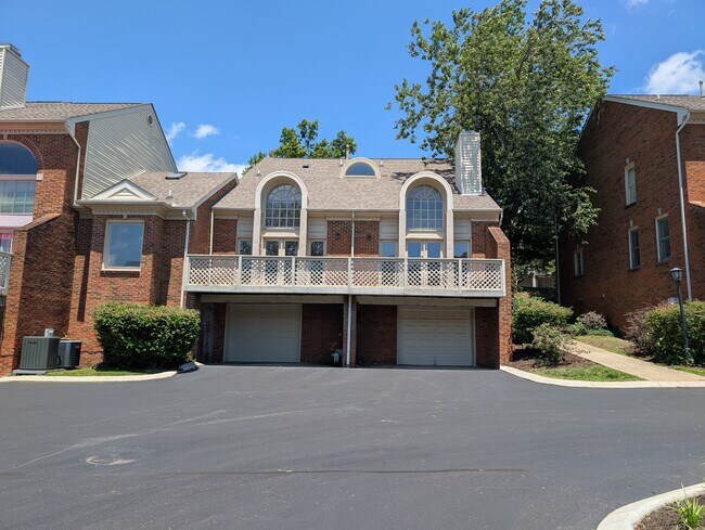 Photo - 407 Clairton Ct