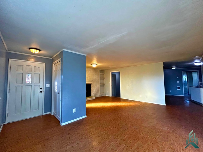 Photo - Franklin Avenue Southeast Unit 3223