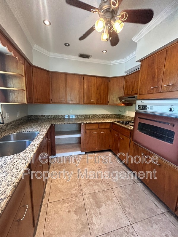 Photo - 5119 28th Ave S
