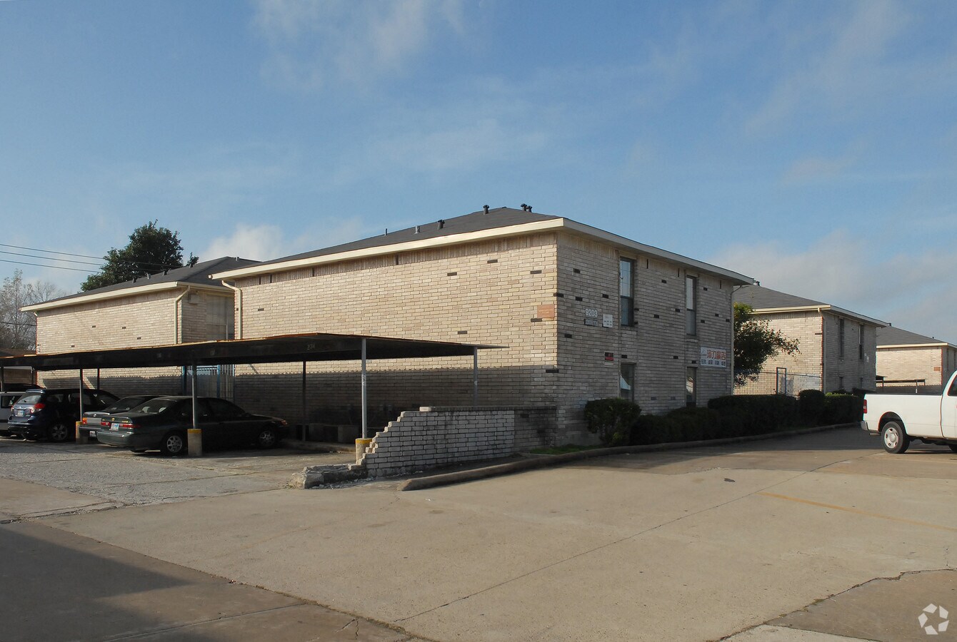 Century Apartments - Century Apartments