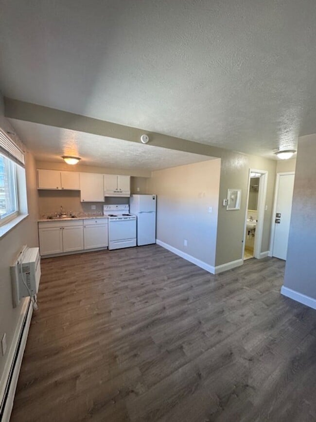 Photo - Cute Studio Apartment Available Unit 13