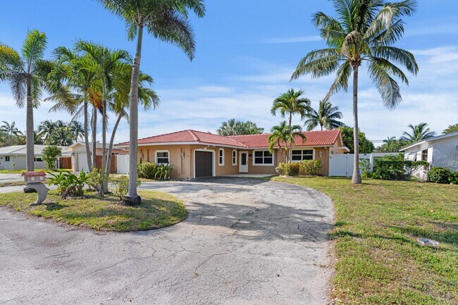 Photo - 2650 NE 22nd St