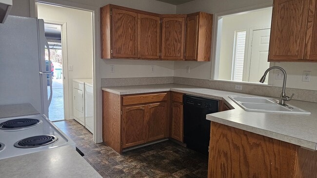 Photo - 2162 S Dorothy Ave Unit 2162