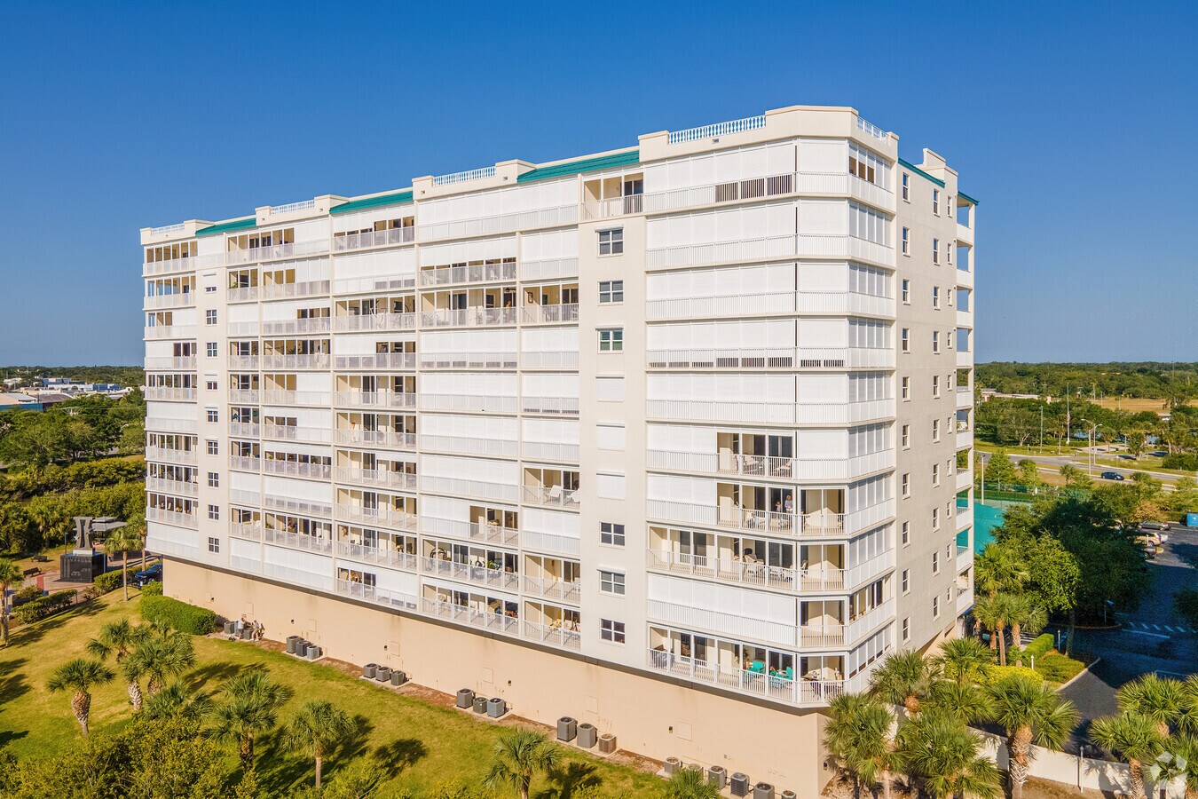 1-7 Indian River Ave Titusville, FL 32796-3503 - Harbor Pointe