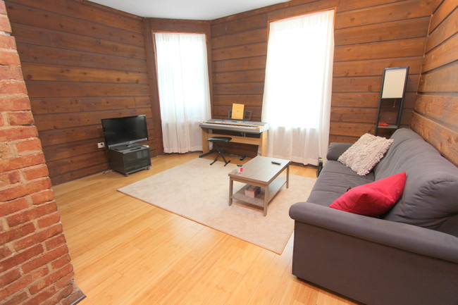 Photo - Craig House