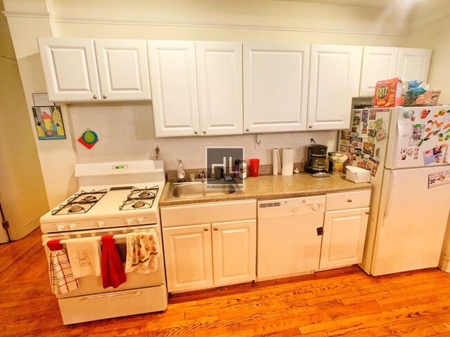 Building Photo - ALBEMARLE ROAD