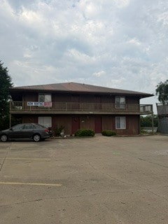 Building Photo - 2025 College Ave Unit 1