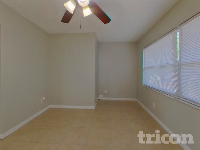 Photo - 301 Terrace Dr E