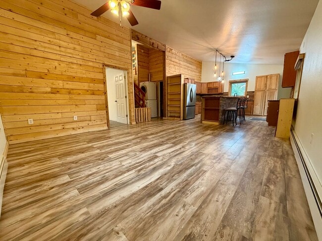 Photo - 1920 Perkins Dr Unit 2