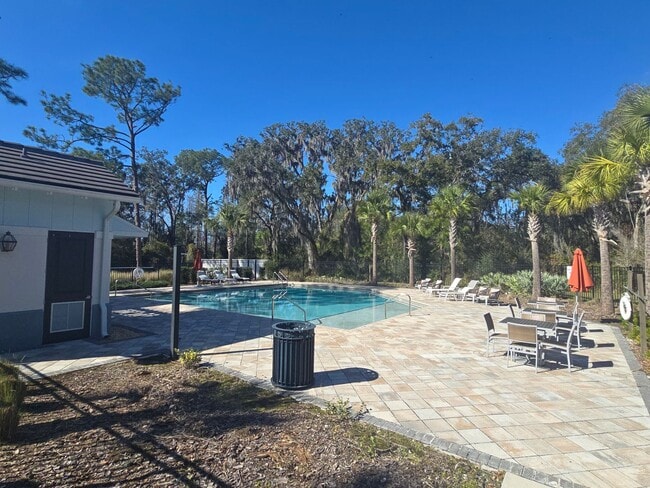 Photo - Beautiful 3-Bedroom, 2.5-Bathroom Townhome in Wesley Chapel