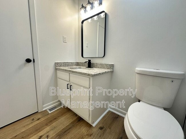 Photo - 6004 Cowin Dr NW