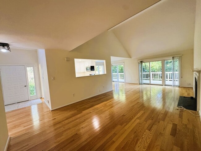 Photo - 4507 Highland Green Ct