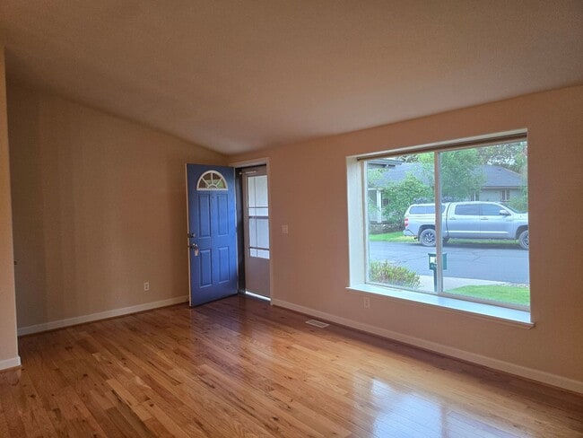 Photo - Live in Sisters Oregon