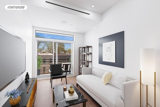 Photo - 1129 Halsey St Condo