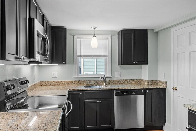 Photo - 7 Andrew St Unit 14