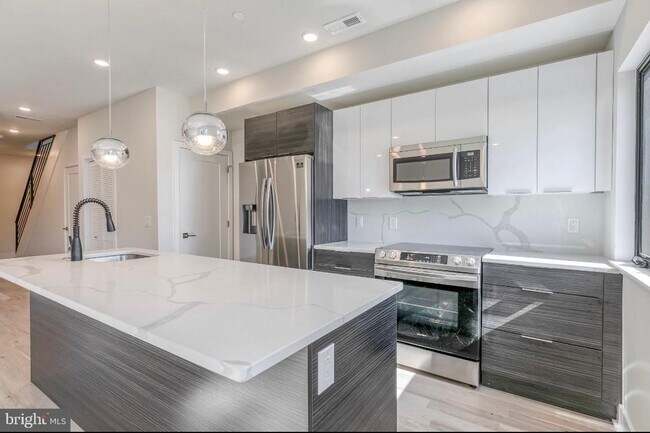 Photo - 1506 N 8th St Unidad 4