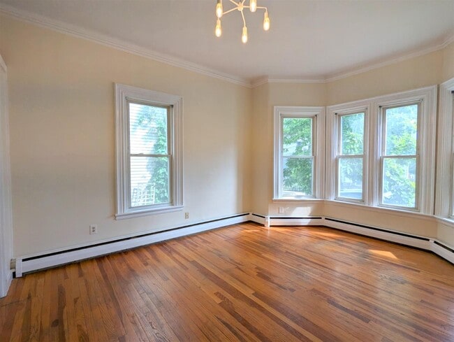 Photo - 19 Howe St Unit 1
