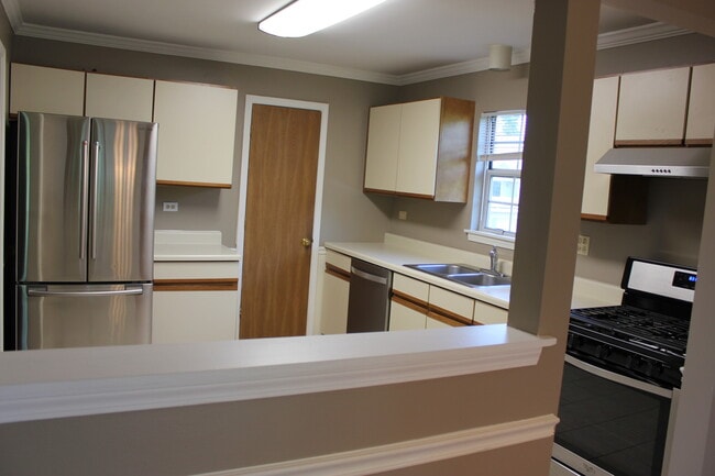 Photo - 1228 Bradwell Ln Unidad D